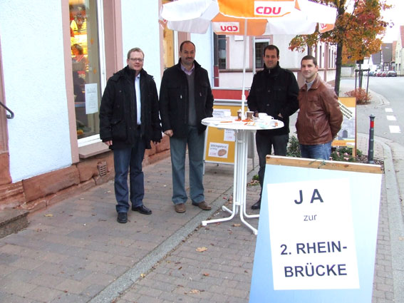 Infostand-Rheinbrcke-Steinweiler
